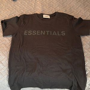 Black essentials shirt size medium